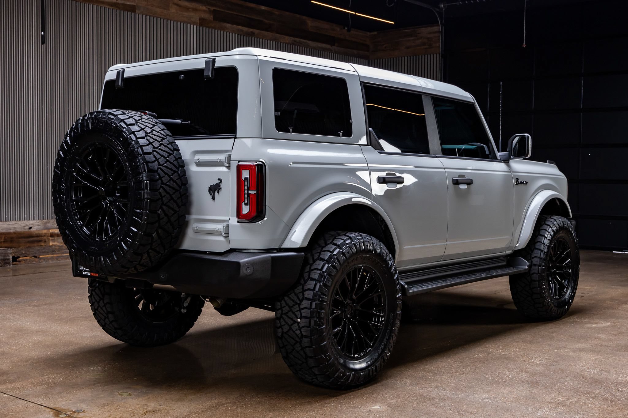 Used 2026 Ford Bronco Outer Banks AWD/4WD image 10
