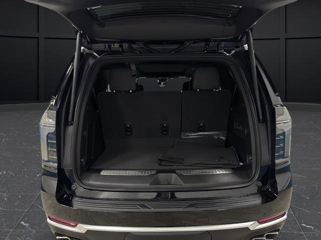 New 2026 Chevrolet Tahoe High Country w/ Sun And Tow Package image 15