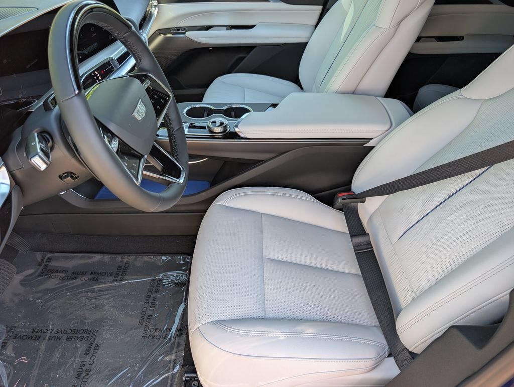 New 2026 Cadillac Lyriq Sport AWD/4WD image 13