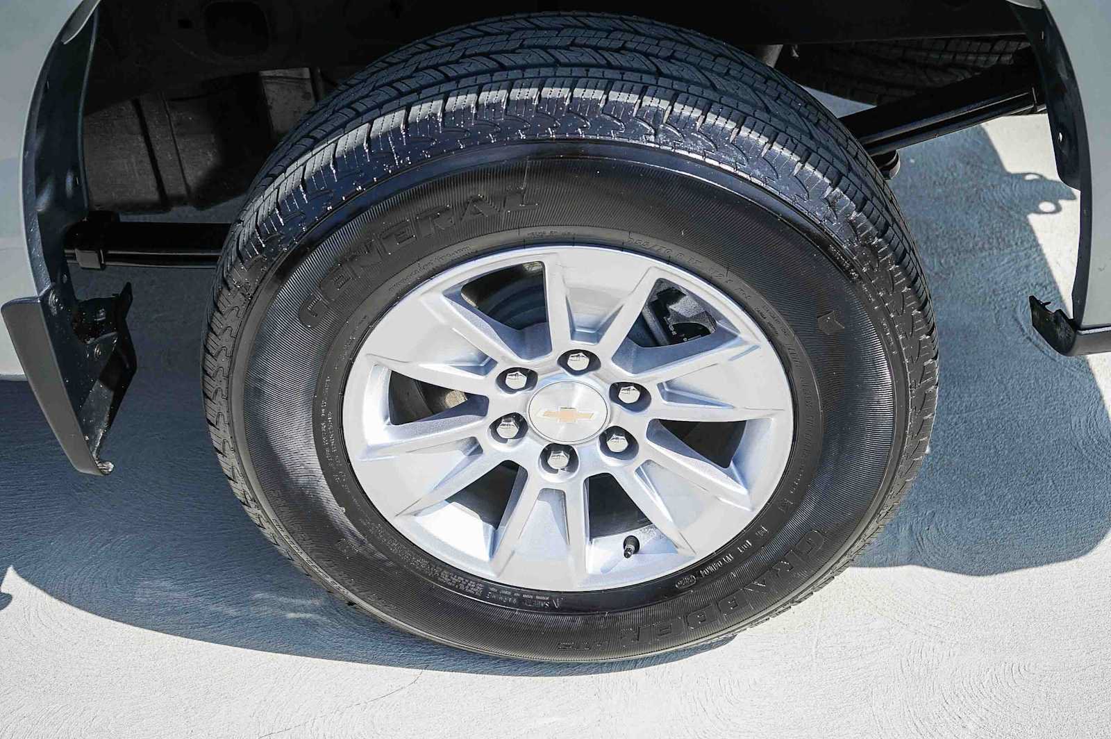 Used 2026 Chevrolet Silverado 1500 LT RWD image 10