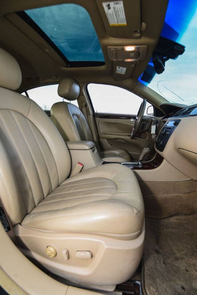 Used 2006 Buick Lucerne CXL w/ Luxury Package FWD image 32