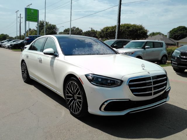 Used 2021 Mercedes-Benz S 580 4MATIC Sedan image 4