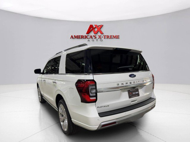 Used 2023 Ford Expedition Platinum image 5