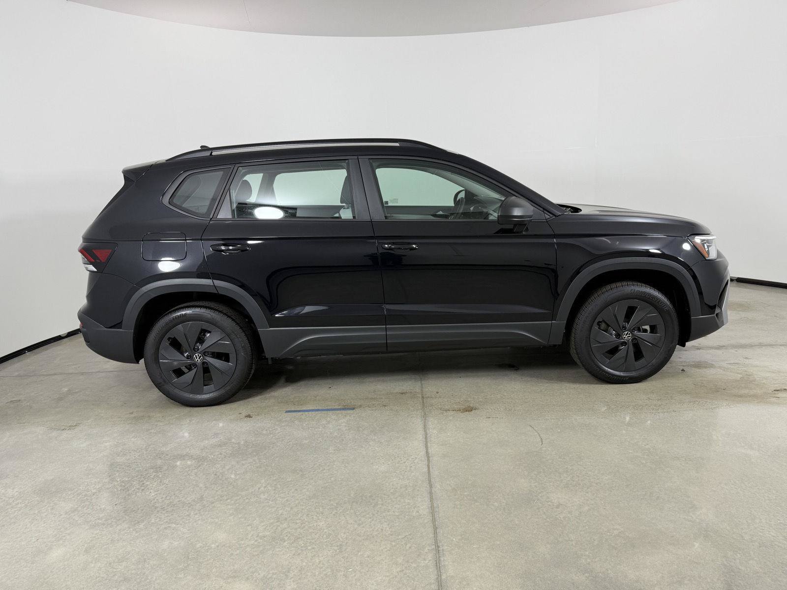 New 2027 Volkswagen Taos S FWD image 4