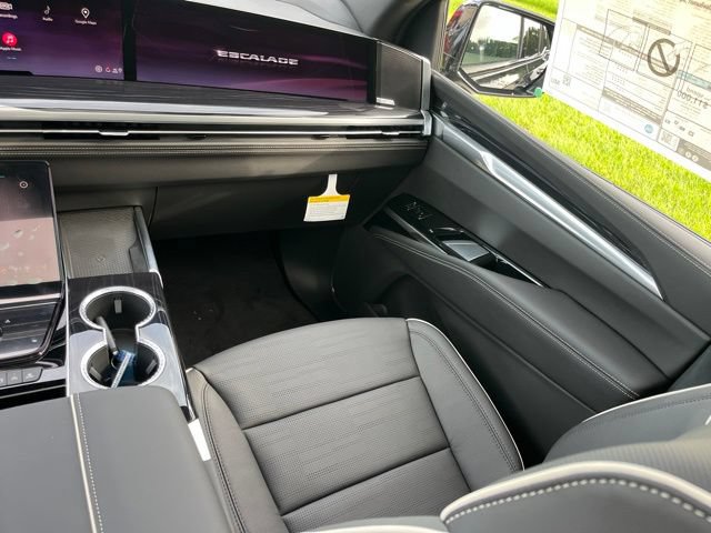 New 2026 Cadillac Escalade Sport w/ Touring Package AWD/4WD image 46
