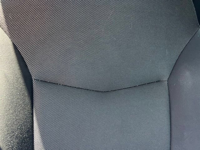 Used 2013 Dodge Avenger SE FWD image 27