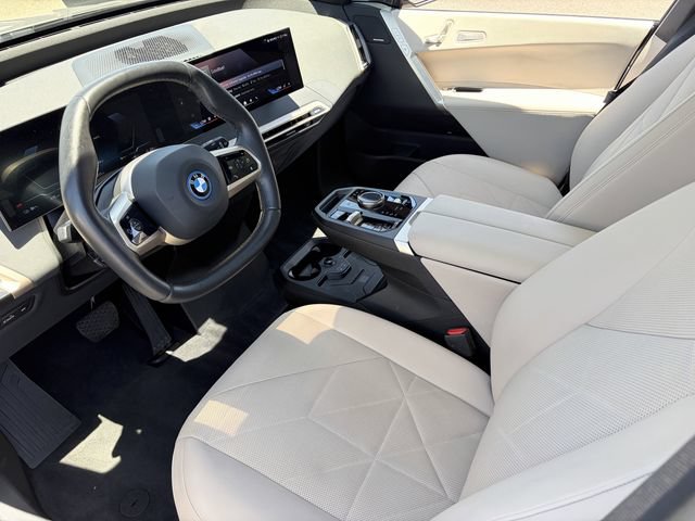 Certified 2024 BMW iX xDrive50 w/ Sport Package AWD/4WD image 20