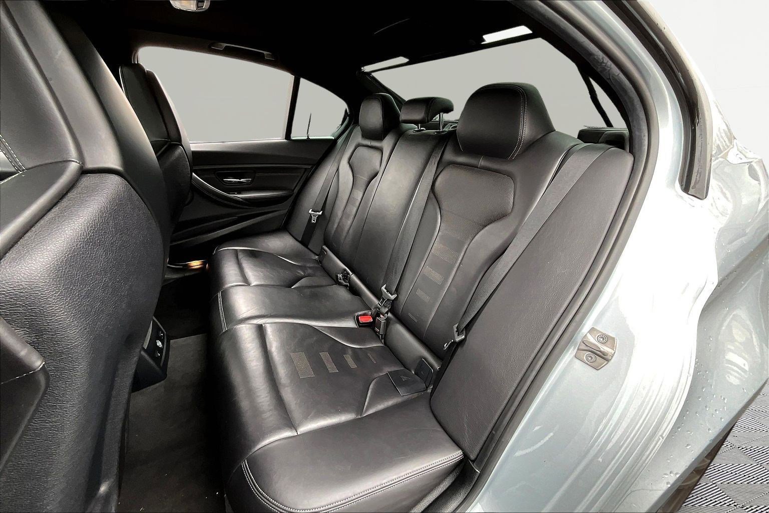 Used 2015 BMW M3 image 21