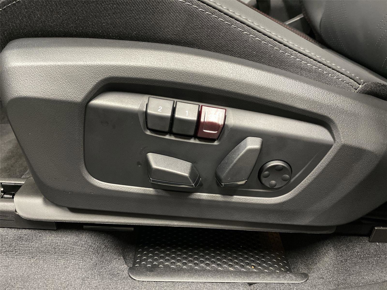 New 2026 MINI Cooper Countryman John Cooper Works w/ Comfort Package Max image 18