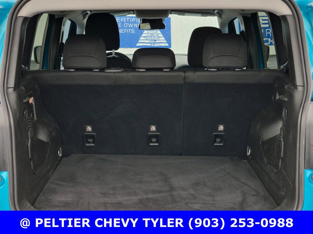 Used 2021 Jeep Renegade Latitude image 8