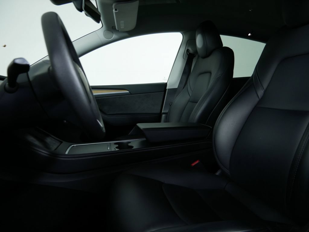 Used 2023 Tesla Model Y Long Range AWD/4WD image 15