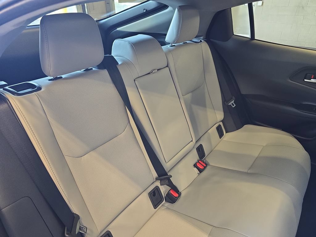 Used 2024 Toyota Prius XLE FWD image 12