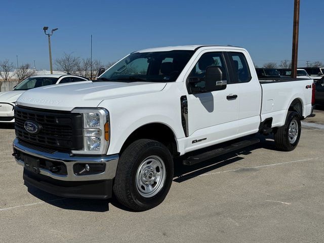 Used 2024 Ford F350 XL w/ Snow Plow/Camper Package image 9