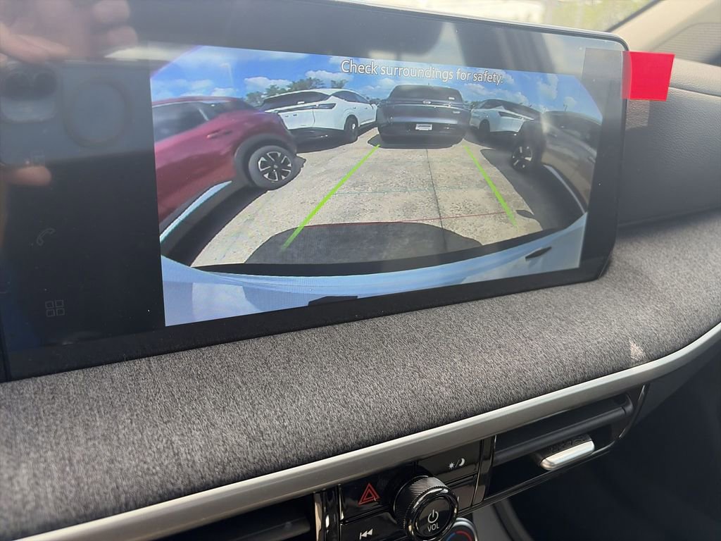 New 2026 Nissan Kicks S image 17