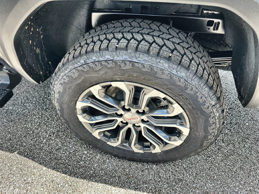 New 2026 GMC Canyon Denali AWD/4WD image 12