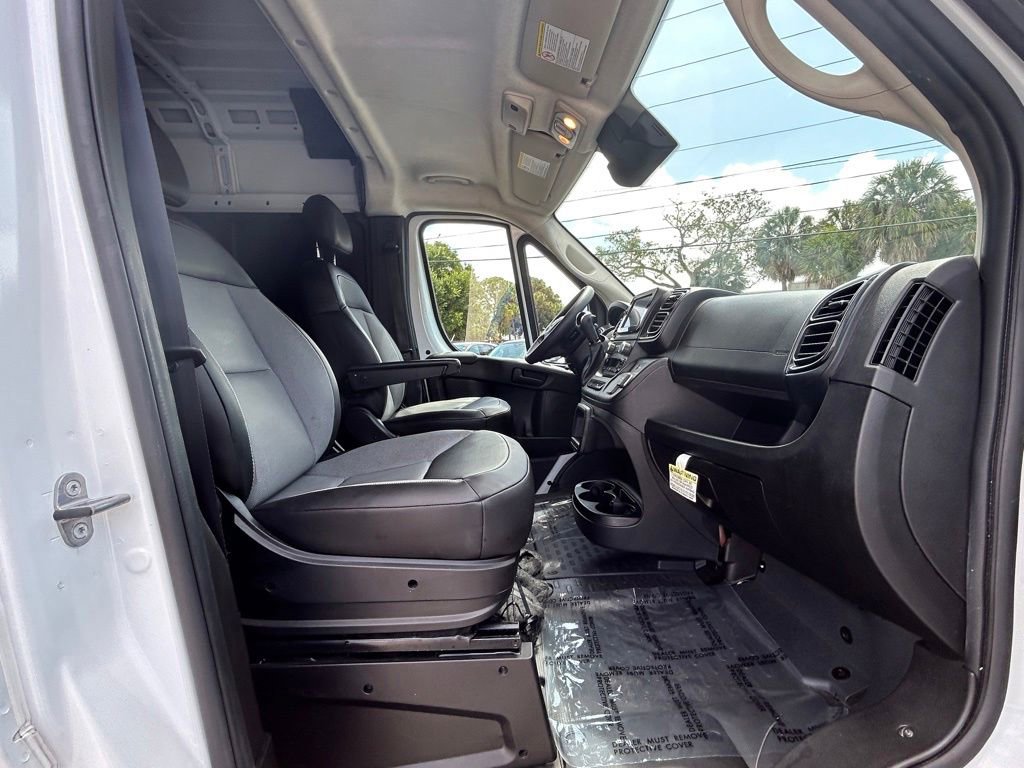 Used 2024 RAM ProMaster 2500 w/ Convenience Group FWD image 22