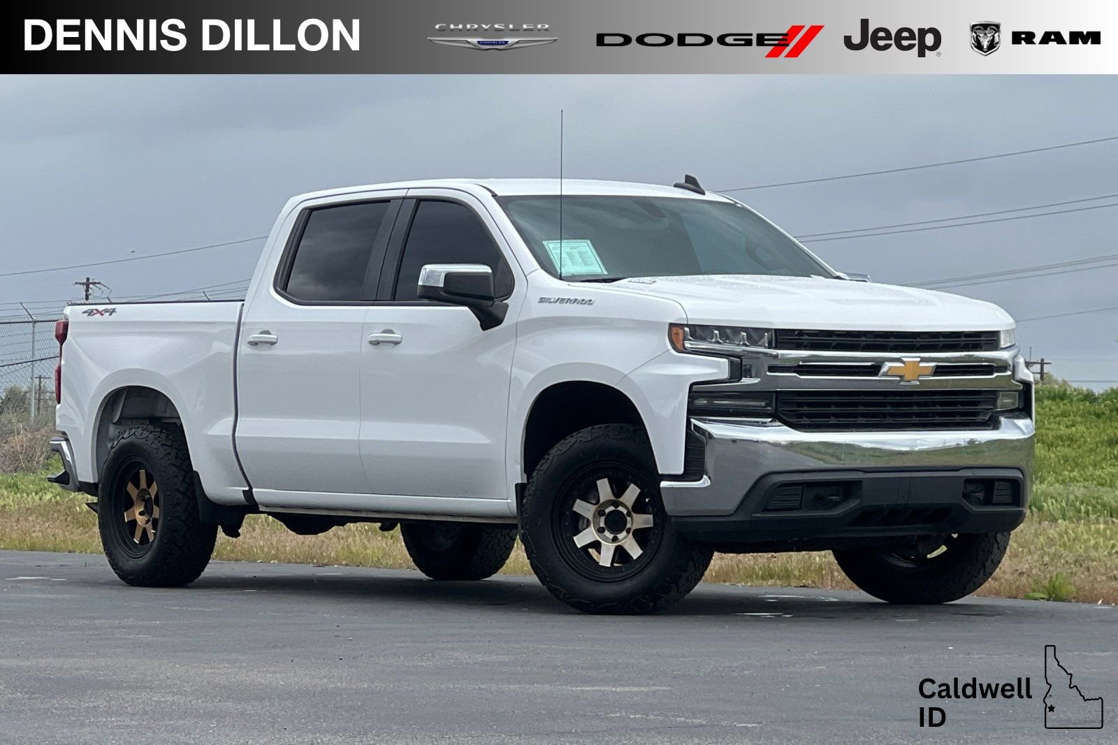 Used 2021 Chevrolet Silverado 1500 LT AWD/4WD image 1