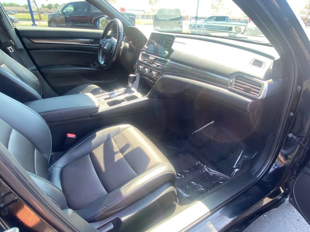 Used 2020 Honda Accord Sport image 38