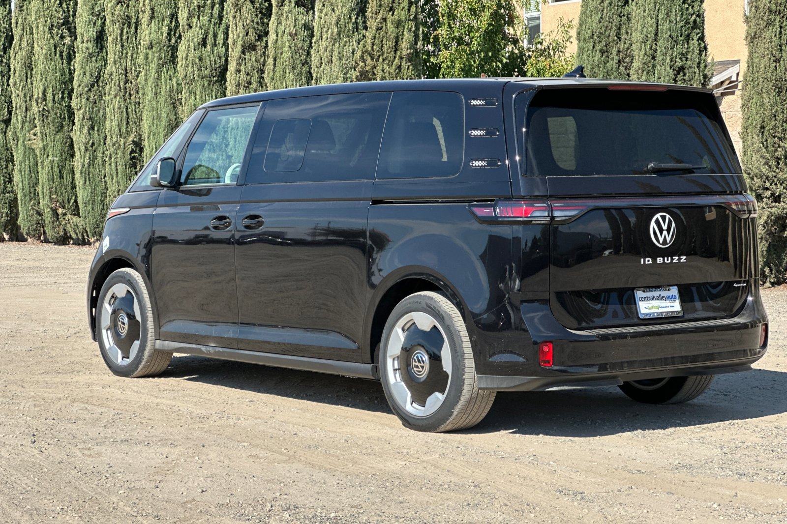 New 2025 Volkswagen ID. Buzz Pro S Plus image 6