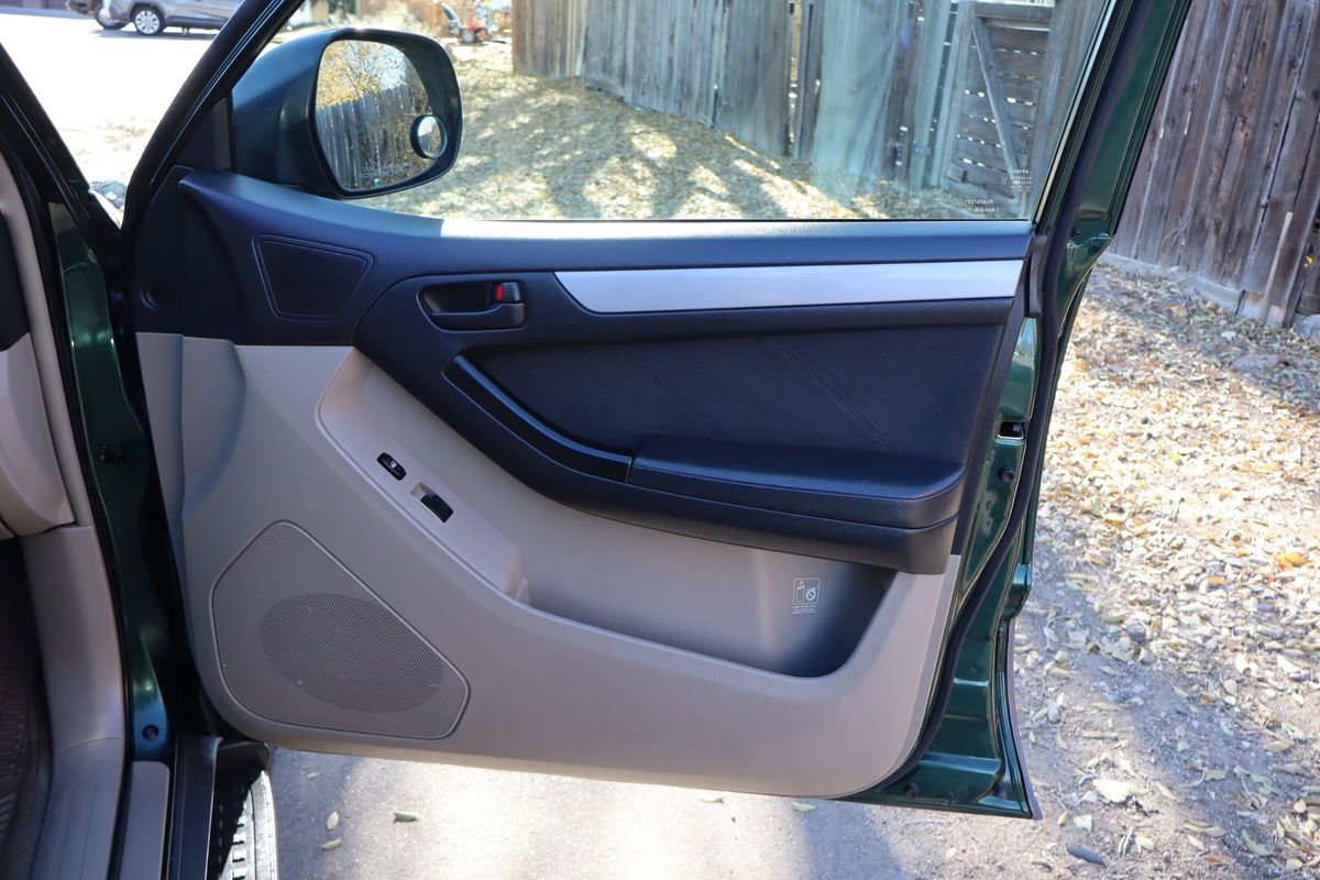 Used 2003 Toyota 4Runner Sport image 26