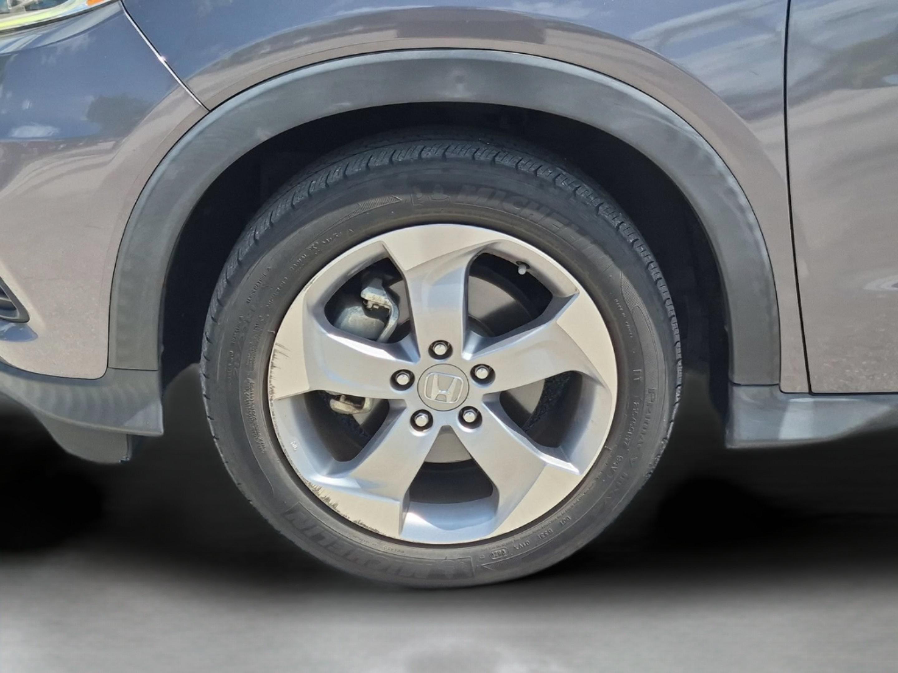 Certified 2020 Honda HR-V LX image 28