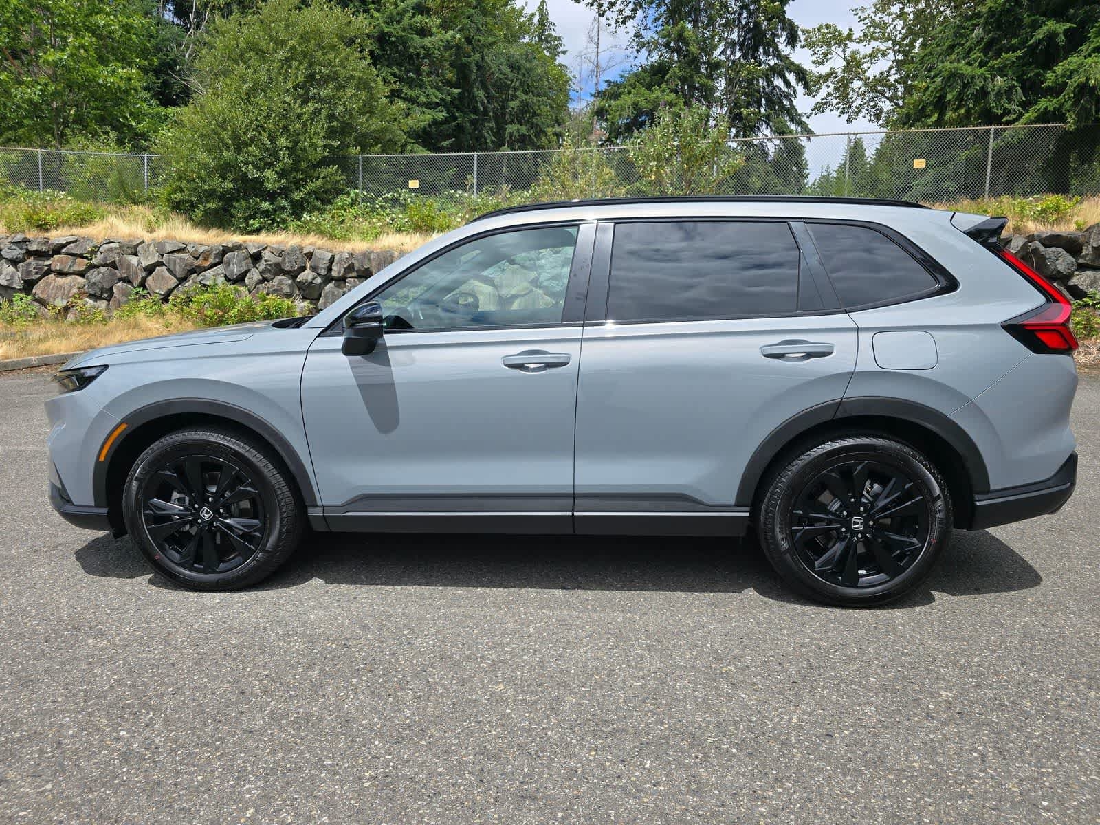 Used 2026 Honda CR-V Sport Touring image 3