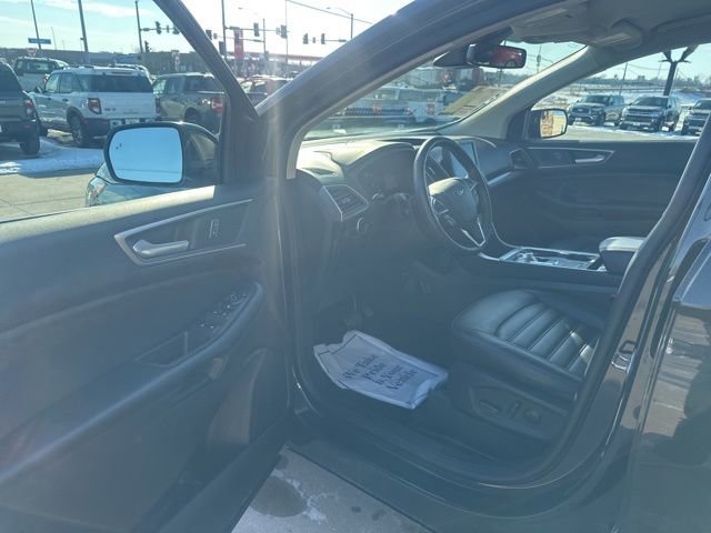 Used 2024 Ford Edge SEL w/ Convenience Package image 15