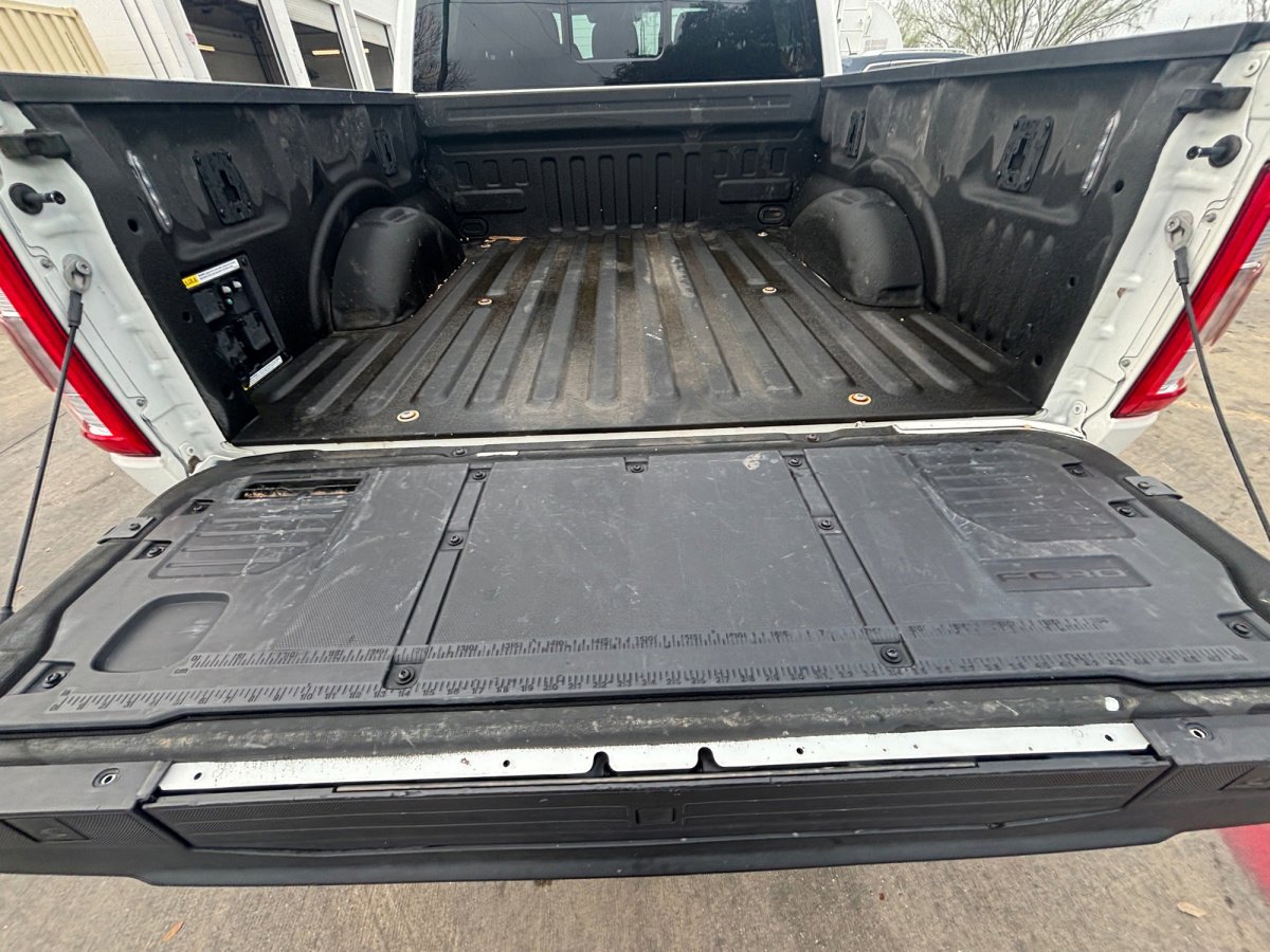 Used 2023 Ford F150 Limited image 4