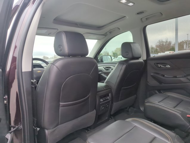 Used 2018 Chevrolet Traverse LT image 15