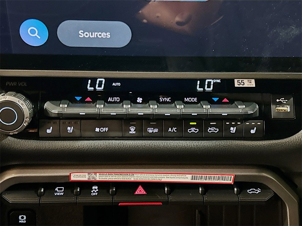 Used 2025 Toyota Tundra Limited image 12