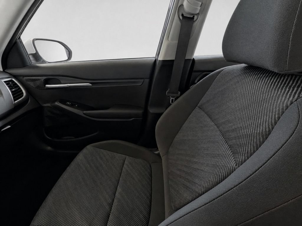 Certified 2026 Kia Seltos LX AWD/4WD image 27