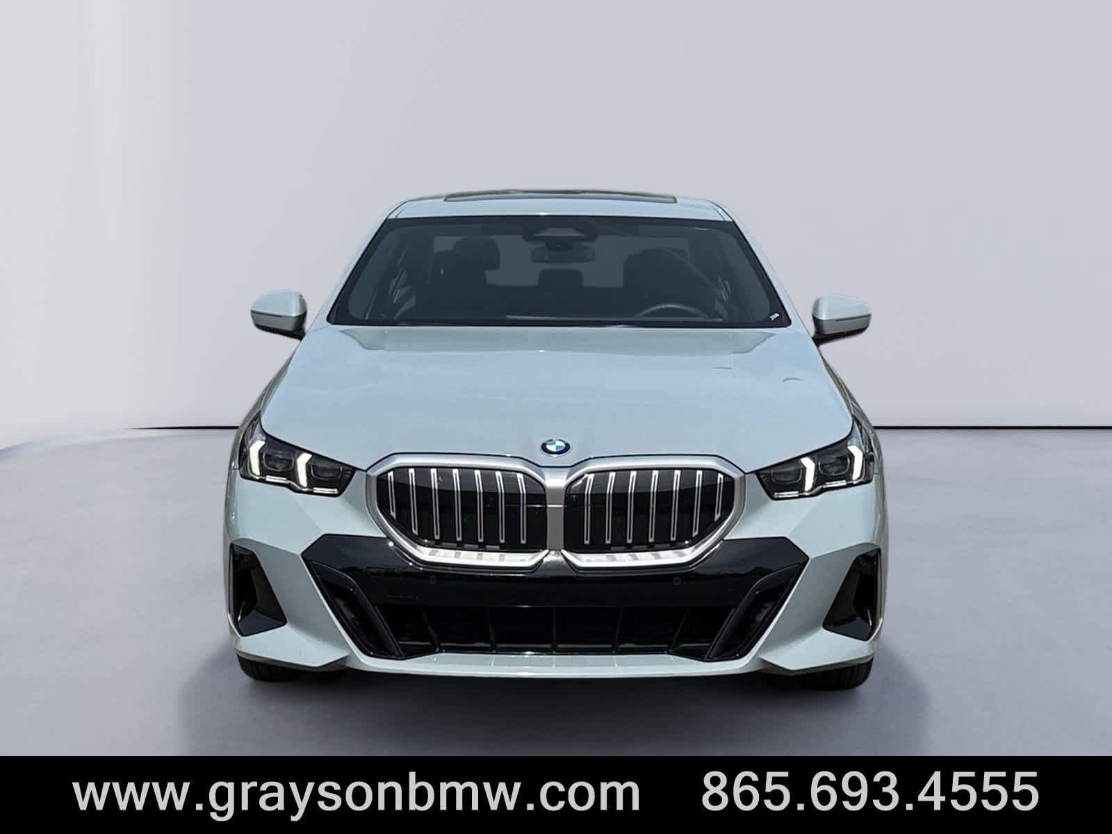 Used 2026 BMW 530i xDrive AWD/4WD image 7