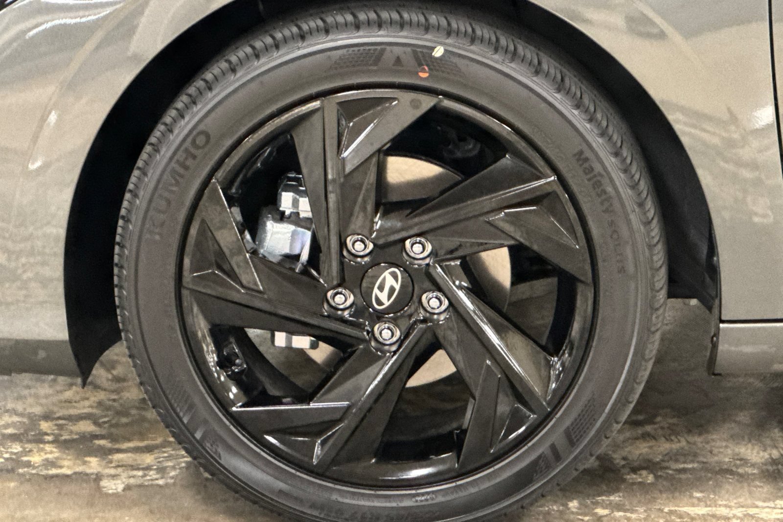 New 2026 Hyundai Elantra Sport FWD image 24