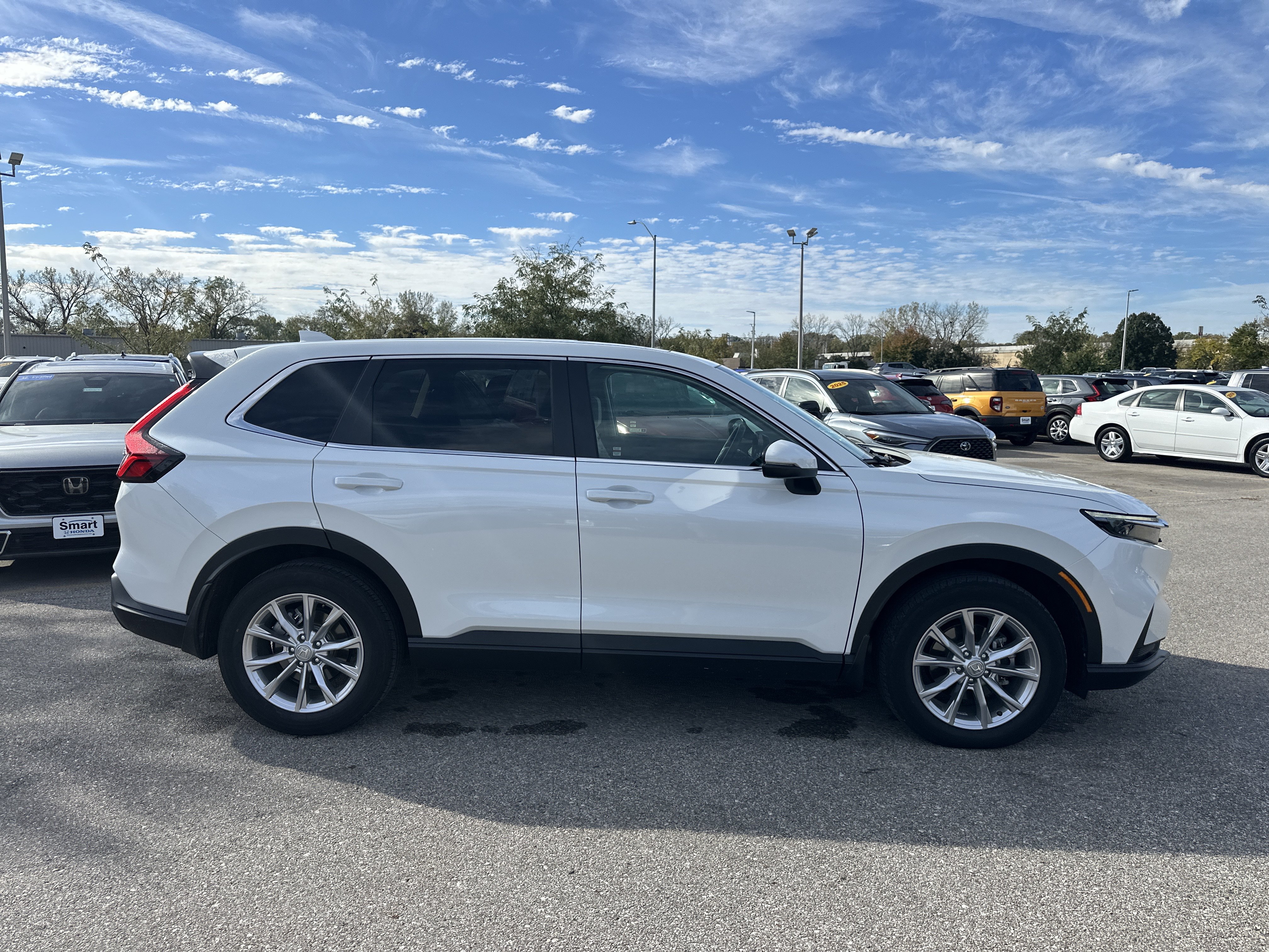 Certified 2024 Honda CR-V EX image 3