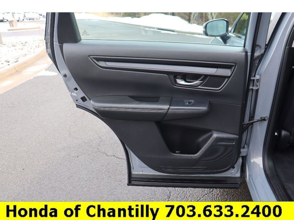Used 2024 Honda CR-V LX image 23