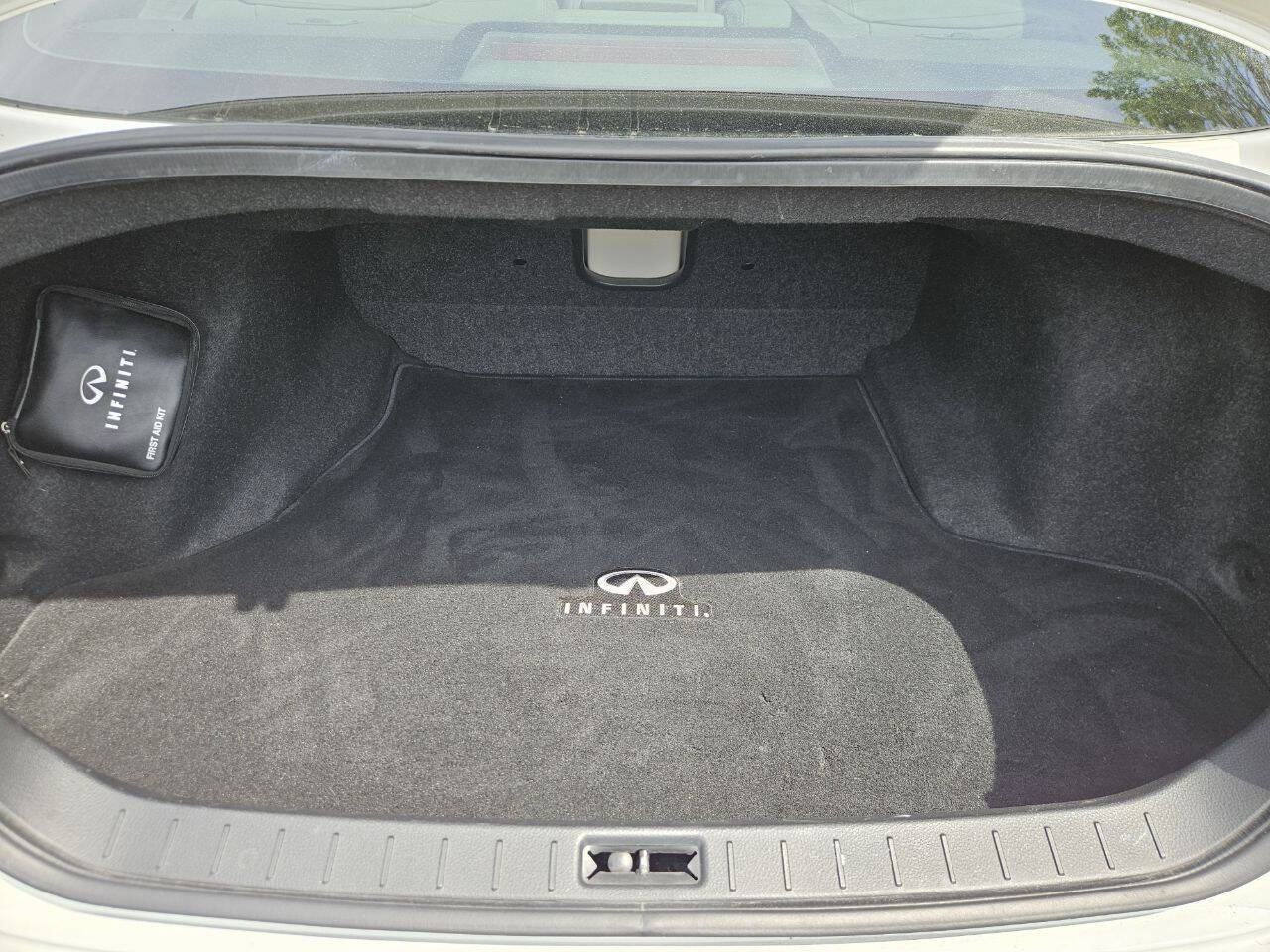 Used 2015 INFINITI Q40 AWD w/ Navigation Package image 24