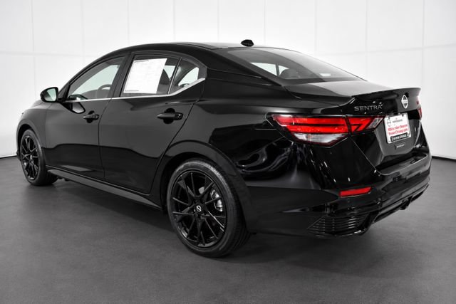 Certified 2025 Nissan Sentra SR w/ Midnight Edition FWD image 6