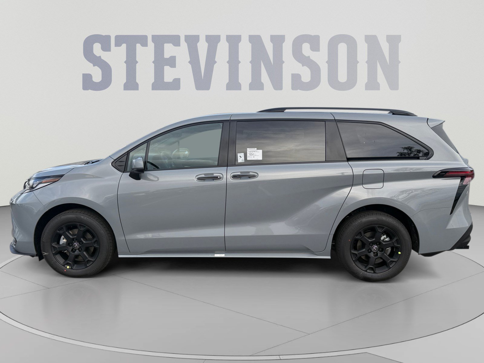 New 2026 Toyota Sienna XLE Woodland Edition AWD/4WD image 2