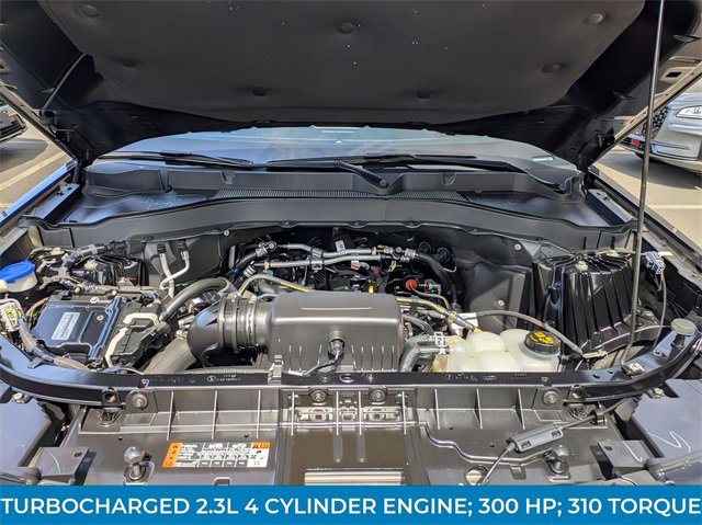 Certified 2022 Ford Explorer XLT w/ Equipment Group 202A image 35