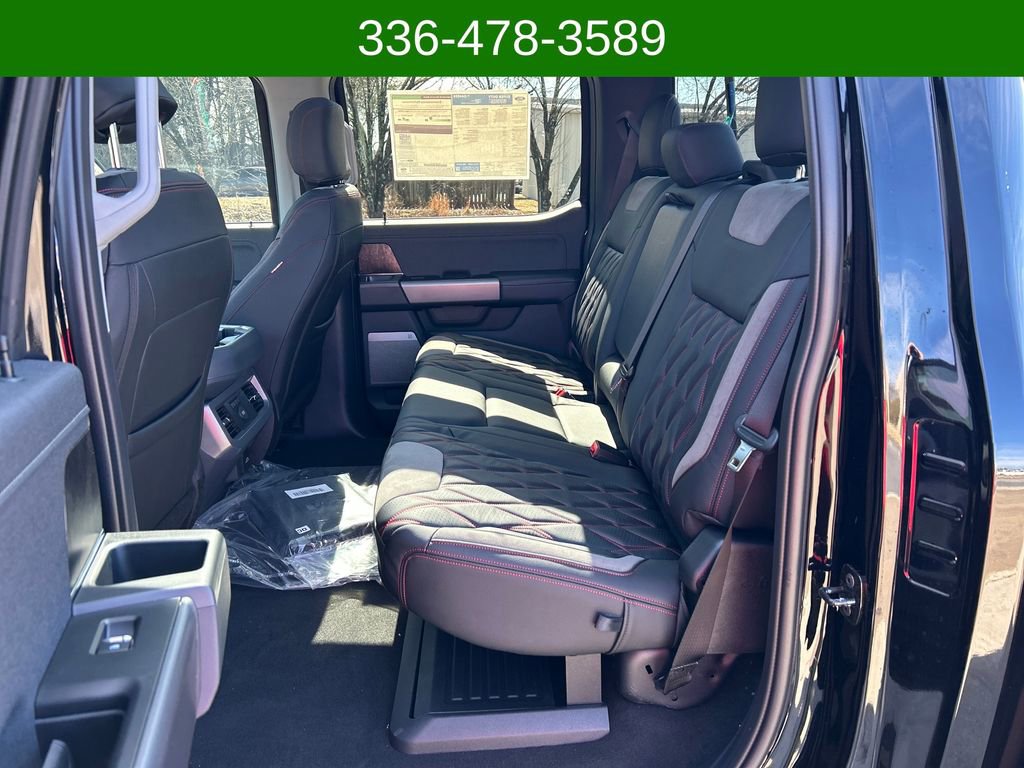 New 2026 Ford F250 Lariat w/ Black Appearance Package image 25