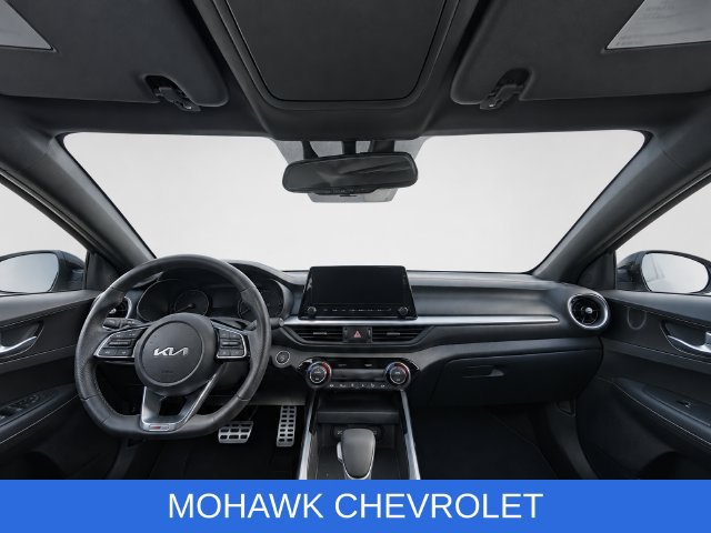 Used 2022 Kia Forte GT-Line FWD image 15