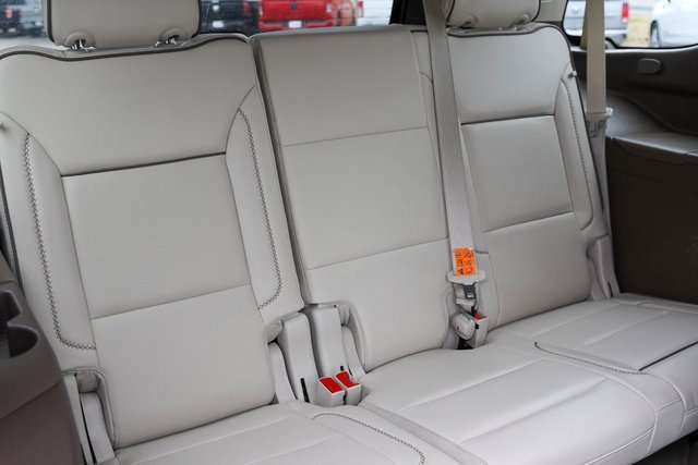 Used 2021 GMC Yukon Denali w/ Denali Premium Package image 25