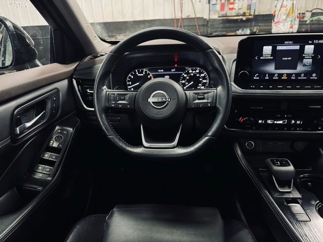 Used 2023 Nissan Rogue SL image 25