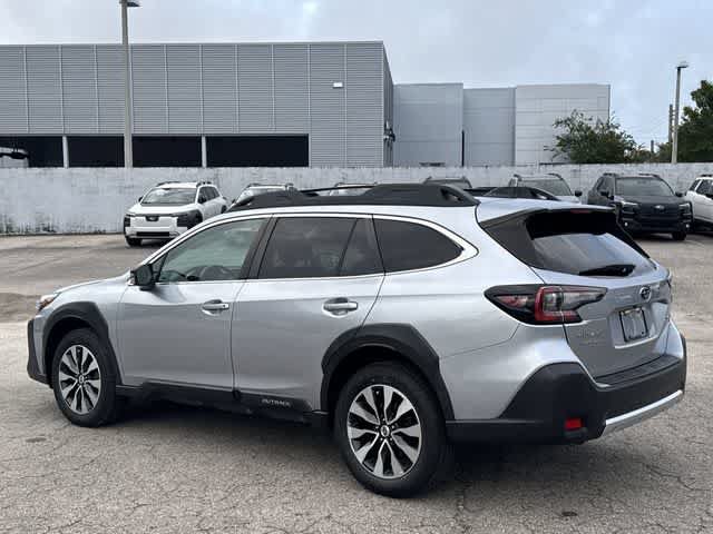 Used 2023 Subaru Outback Limited XT AWD/4WD image 4