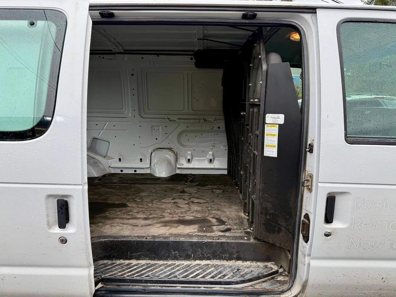 Used 2011 Ford E-250 and Econoline 250 w/ PWR Group RWD image 16