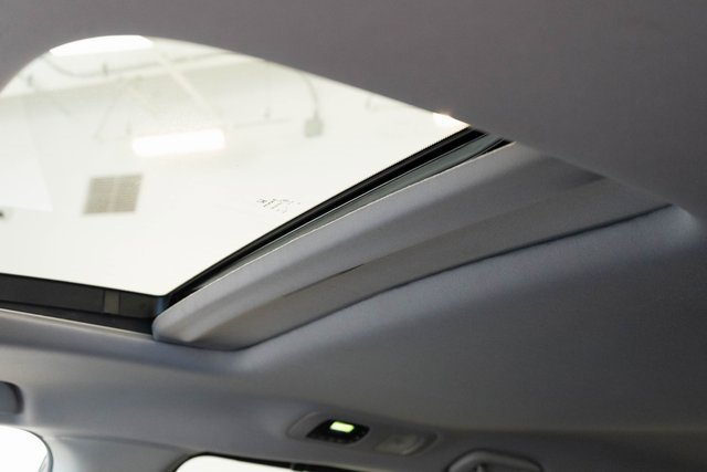 Used 2024 Honda Odyssey EX-L image 4