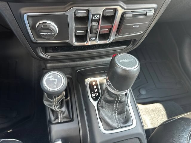 Used 2021 Jeep Gladiator Overland w/ Uconnect 4C Nav & Sound Group AWD/4WD image 20