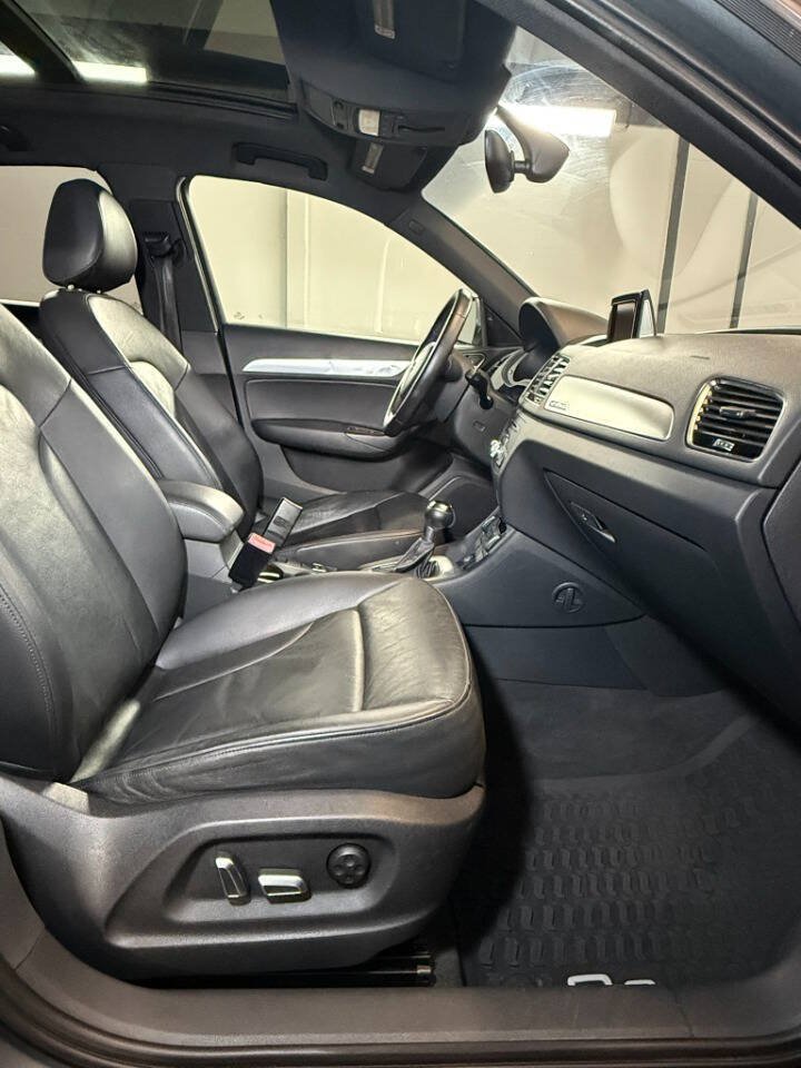 Used 2016 Audi Q3 2.0T Premium Plus w/ Technology Package AWD/4WD image 7