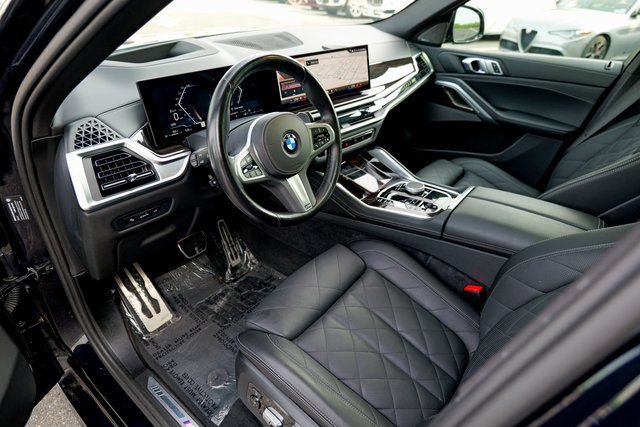 Used 2024 BMW X6 xDrive40i w/ Premium Package image 19