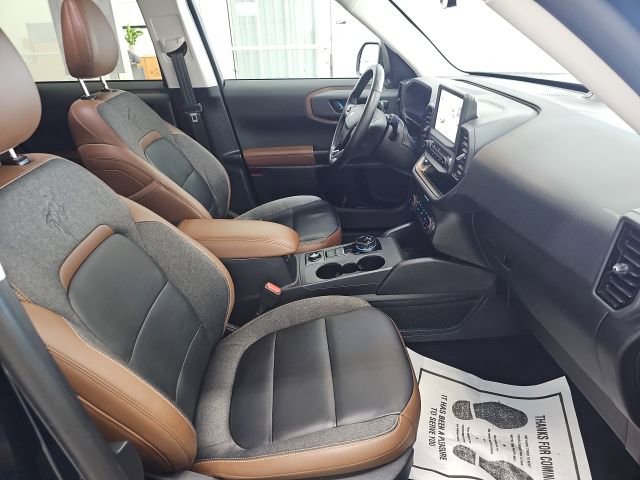 Used 2023 Ford Bronco Sport Outer Banks w/ Tech Package AWD/4WD image 11